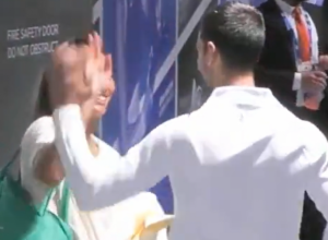 NOVAK JE ZAPREPASTIO Finalistkinja Australijan opena otkrila šta joj je rekao Đoković kada su se sreli u Melburnu, nije mogla da veruje svojim očima (VIDEO)