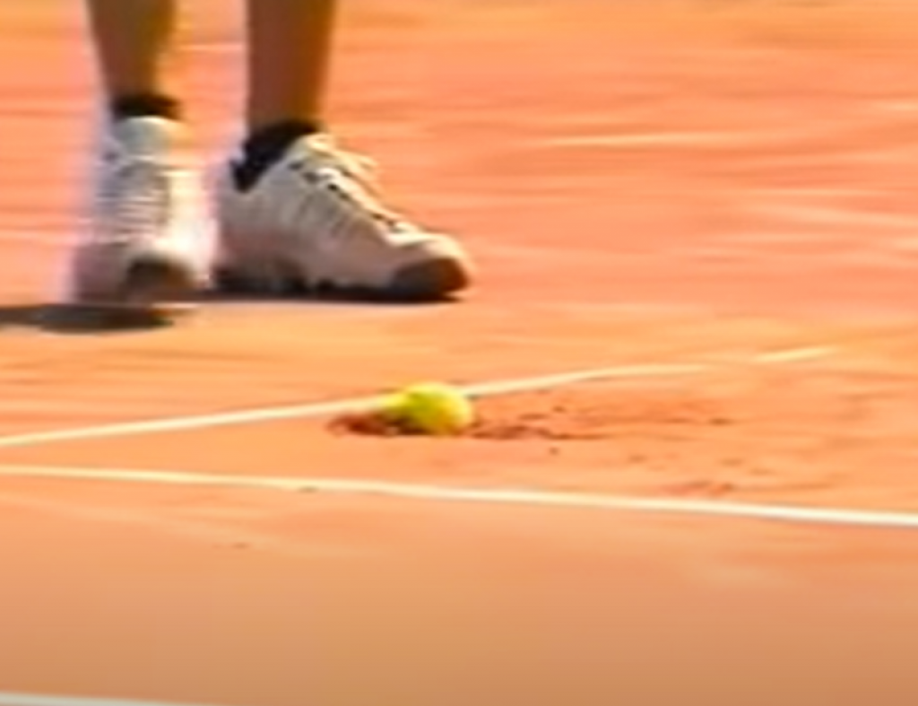 LOPTICU NIKO NIJE VIDEO Hteo je da tuče Novaka, izveo je najbolji servis u istoriji tenisa (VIDEO)