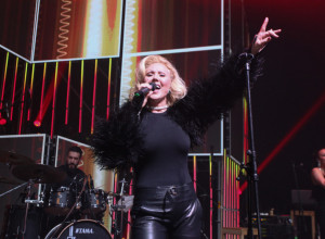 LUD ZA NARODNJACIMA Spektakl na festivalu kancone: Ibra i Brena za 10 miliona Italijana!