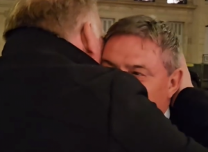 LEGENDE NA JEDNOM MESTU Piksi sreo Prosinečkog, pa jednim pitanjem nasmejao sve
