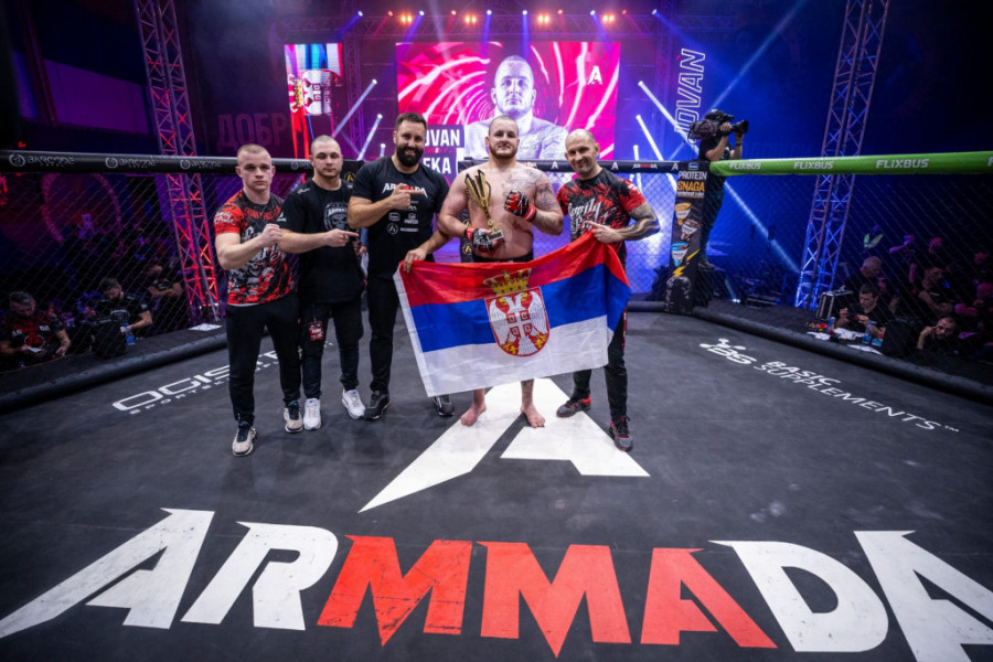 Međunarodni MMA spektakl zapalio Bačku Palanku