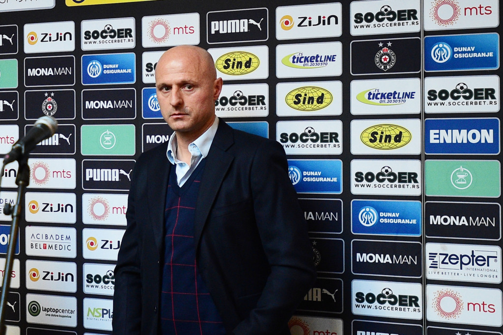 RODITELJI, DOVEDITE DECU DA GLEDAJU SVOJE IDOLE Duljaj govorio o problemima sa kojima se Partizan suočava, pa poslao moćnu poruku "grobarima"