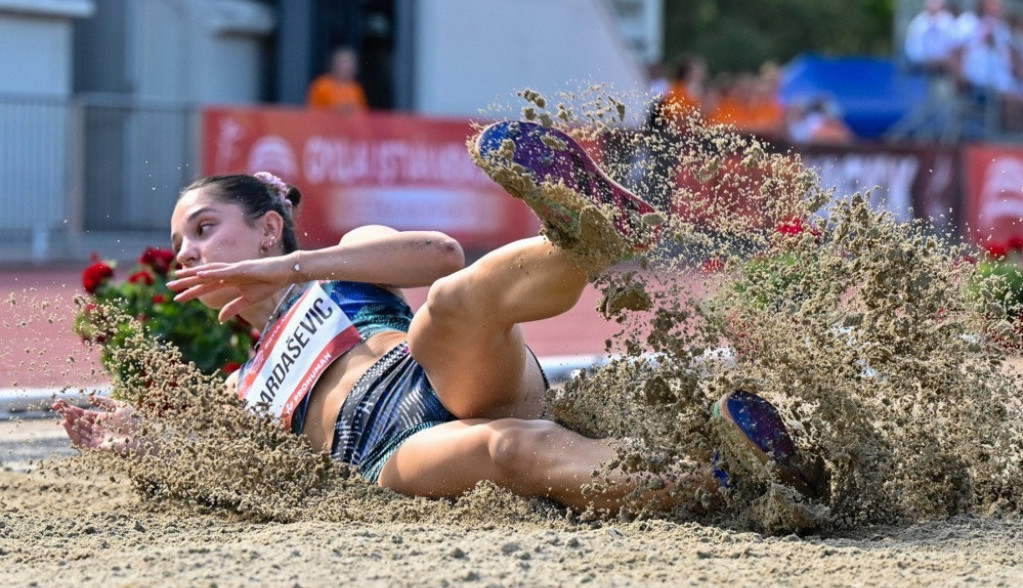 MILICA DOBILA "PRAVO MALO BOGATSTVO" Evo koliko je Gardaševićeva zaradila prvim mestom u Zlatnoj ligi u dvorani