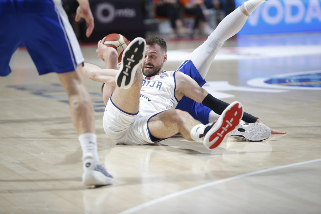 DA LI JE REALNO? FIBA žestoko potcenila Srbiju, ovo niko nije očekivao
