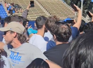 TOTALNA LUDNICA Nole došao među studente, a onda je nastao potpuni haos (VIDEO)