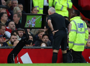 FIFA IZBACUJE SUDIJE Spremaju se tektonske promene u fudbalu