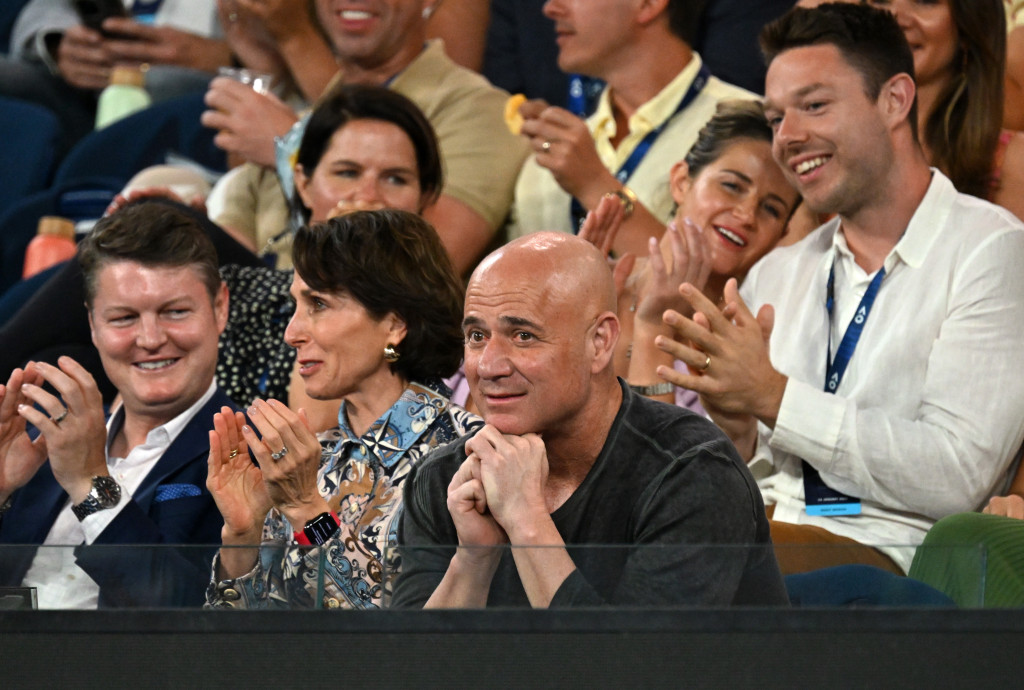 BIVŠI NOLETOV TRENER ŠOKIRAO Za krah Amerike kriva je Srbija