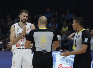 FIBA OBJAVILA SPISAK Nema srpskih sudija na košarkaškim turnirima na Olimpijskim igrama