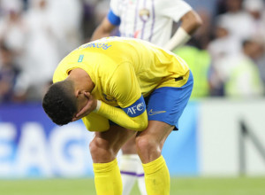 NEZAPAMĆENI SKANDAL U REŽIJI PORTUGALCA Fudbalski svet šokiran Ronaldovim ponašanjem: Kristijano jednim potezom zgrozio planetu (VIDEO)