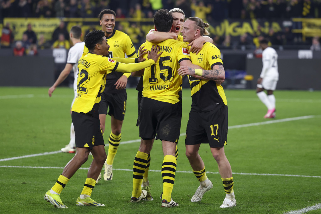 VAŽAN TRIJUMF ZA BORUSIJU Dortmund posle preokreta došao do mesta koje vodi u Ligu šampiona