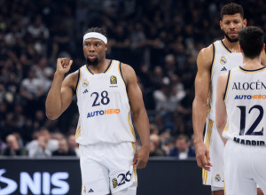 PONOVO JE "PECNUO GROBARE" Jabusele se oglasio nakon pobede nad Partizanom (FOTO)