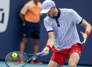 KAKAV ŠOK U MAJAMIJU Ispao veliki favorit, Medvedev dobio neočekivanog protivnika u četvrtfinalu