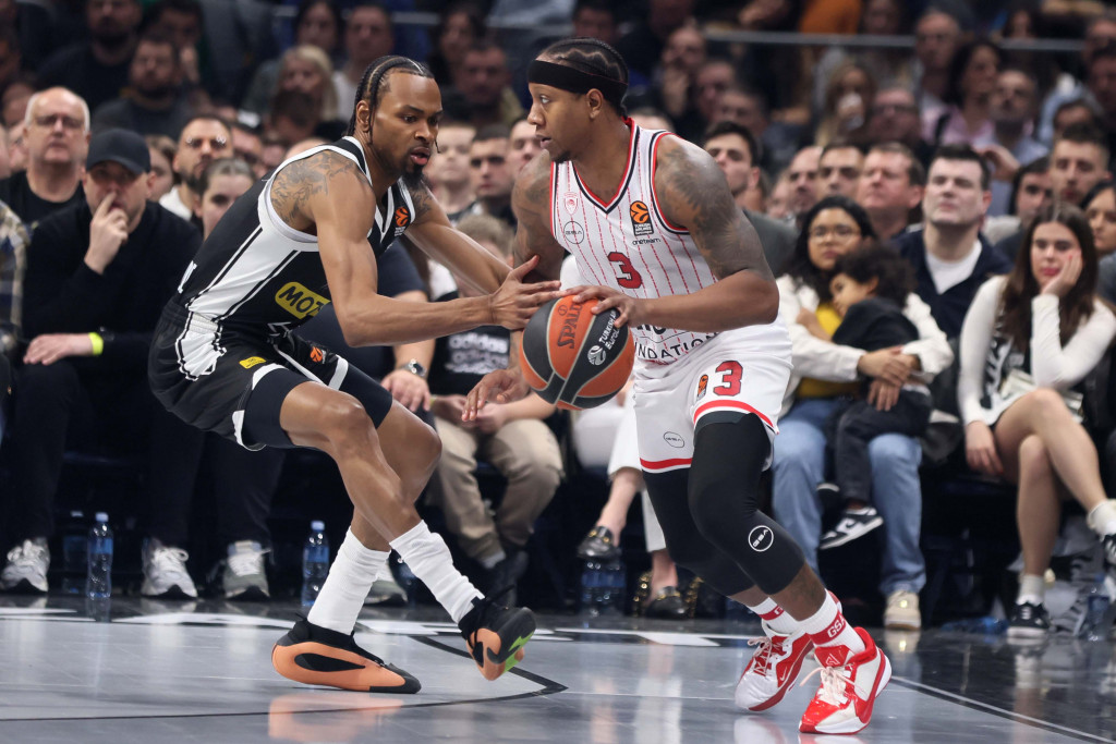 CRNO-BELI SVE UPROPASTILI ZA 10 MINUTA Partizan ušao u poslednju četvrtinu sa 13 razlike, a na kraju izgubio od Olimpijakosa