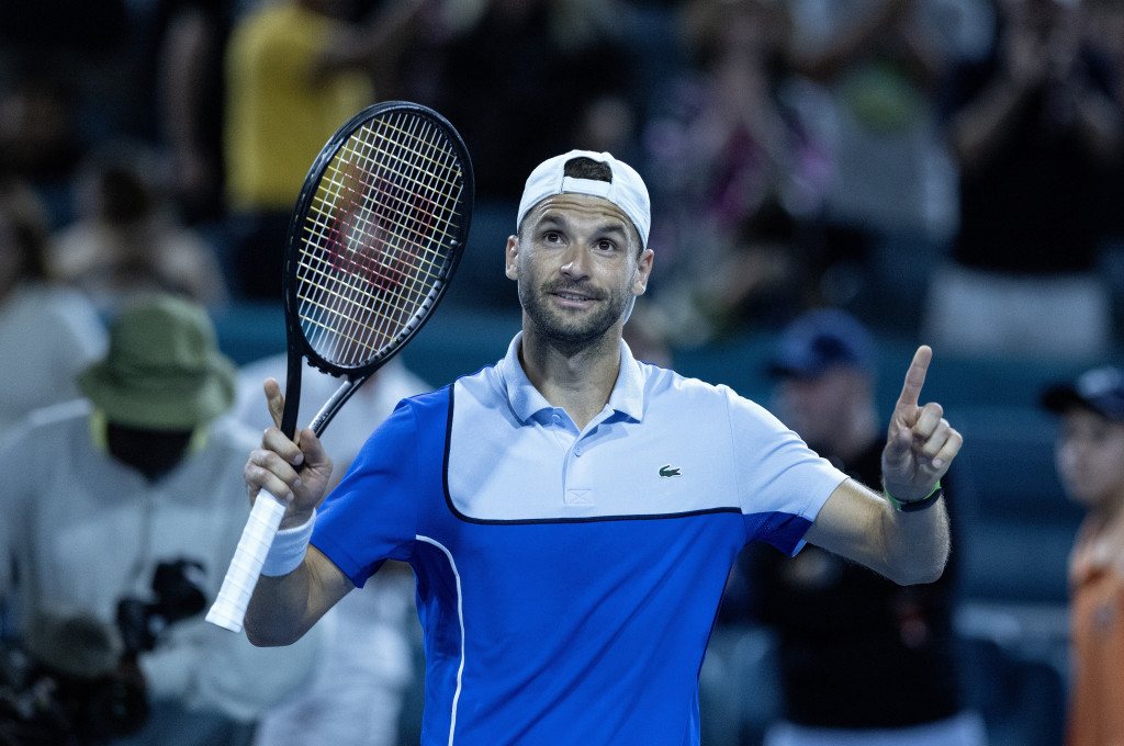 DIMITROV U "BESNOJ MAŠINI" ČEKAO POZNATU NOVINARKU Novakov veliki prijatelj smuvao bivšu devojku Tonija Parkera? (VIDEO)