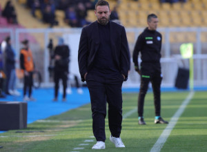 PRODUŽIO UGOVOR De Rosi se dogovorio sa čelnicima Rome, ostaje na klupi "vučice"