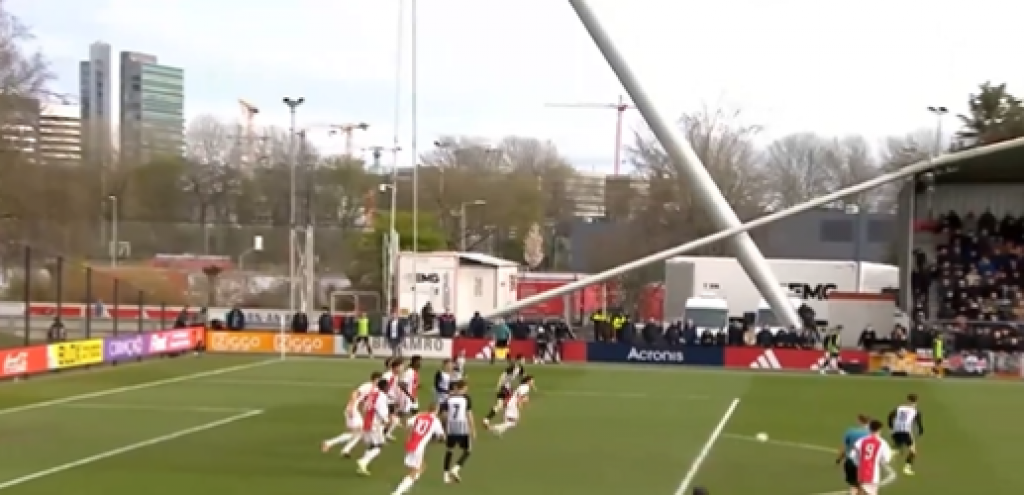 BUDUĆNOST Mladi fudbaler Partizana je dao golčinu o kojoj se priča (VIDEO)