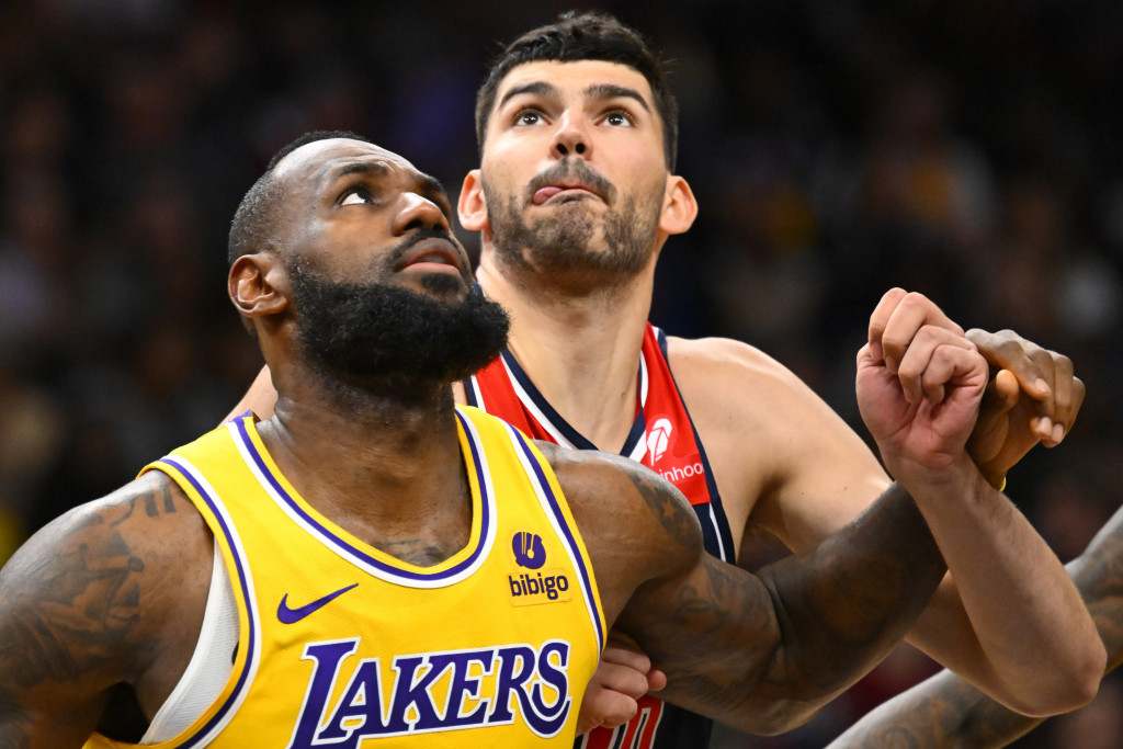 ODABRAO SRBIJU, PA UMALO SKINUO KRUNU KRALJU Novi rekord Tristana Vukčevića, doskorašnji košarkaš Partizana sve bolji u NBA