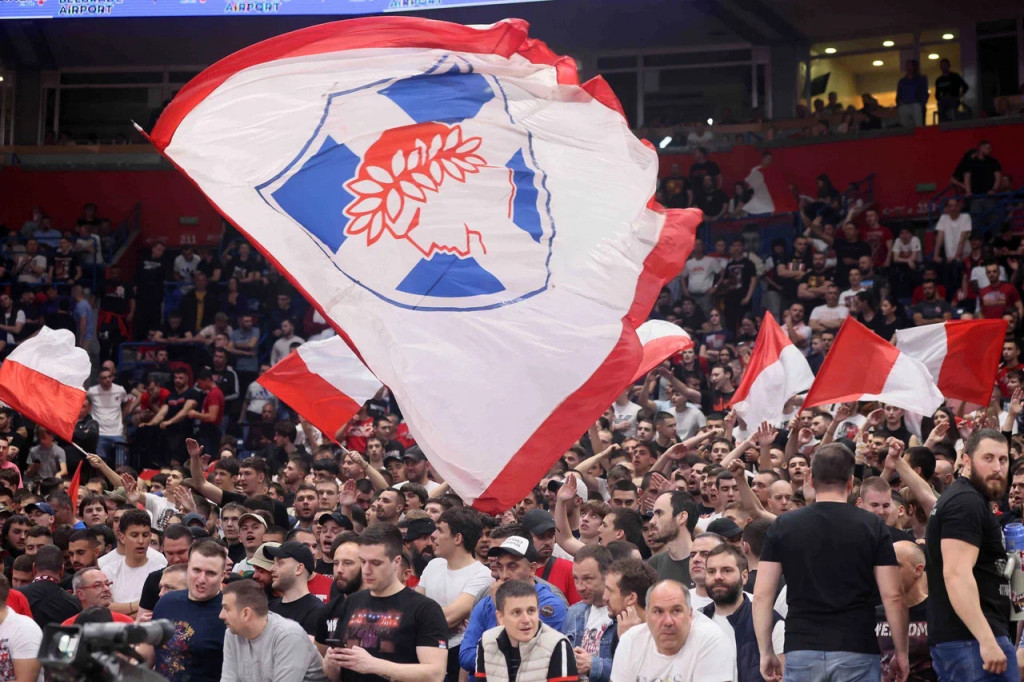 Tri decenije velikog prijateljstva Crvene zvezde i Olimpijakosa