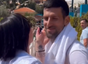 ATRAKTIVNA CRNKA POLJUBILA NOVAKA PRED MEČ Bila je jedna od najlepših sportistkinja na svetu, šokantno završila karijeru (VIDEO)