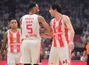 CRVENO-BELA DILEMA Zvezda razmišlja - finale ABA lige u Pioniru ili Areni?