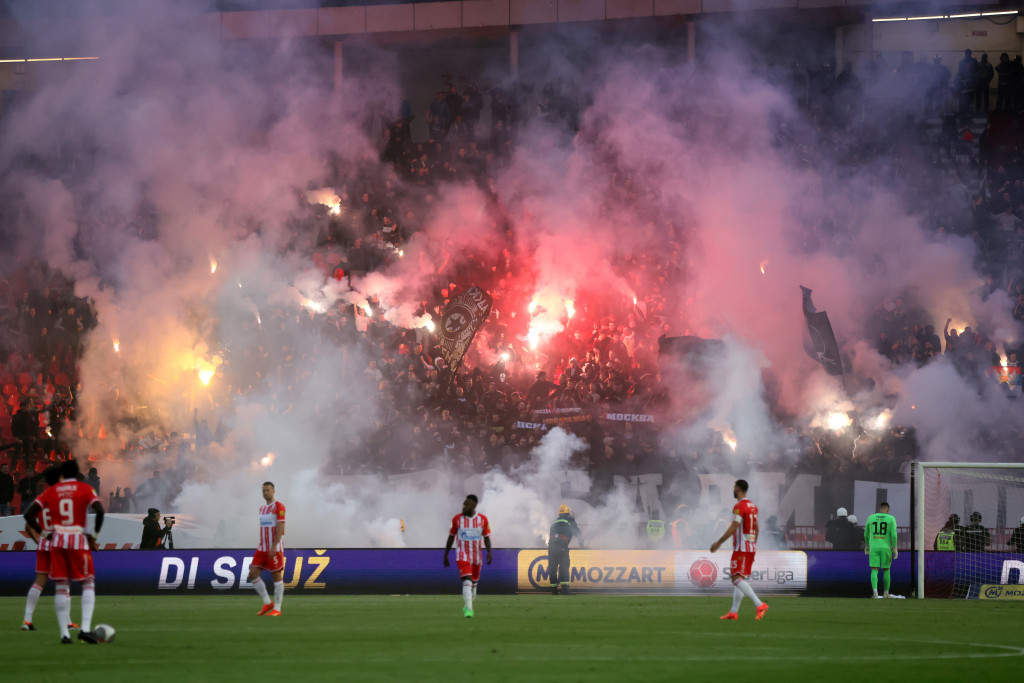 GROBARI U TRANSU VAR poništio Kataijev gol (VIDEO)