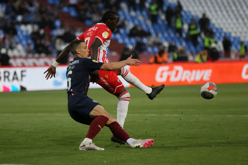 GROBARI MU OVO NEĆE OPROSTITI Ndiaje udario po Partizanu - oni se stalno žale