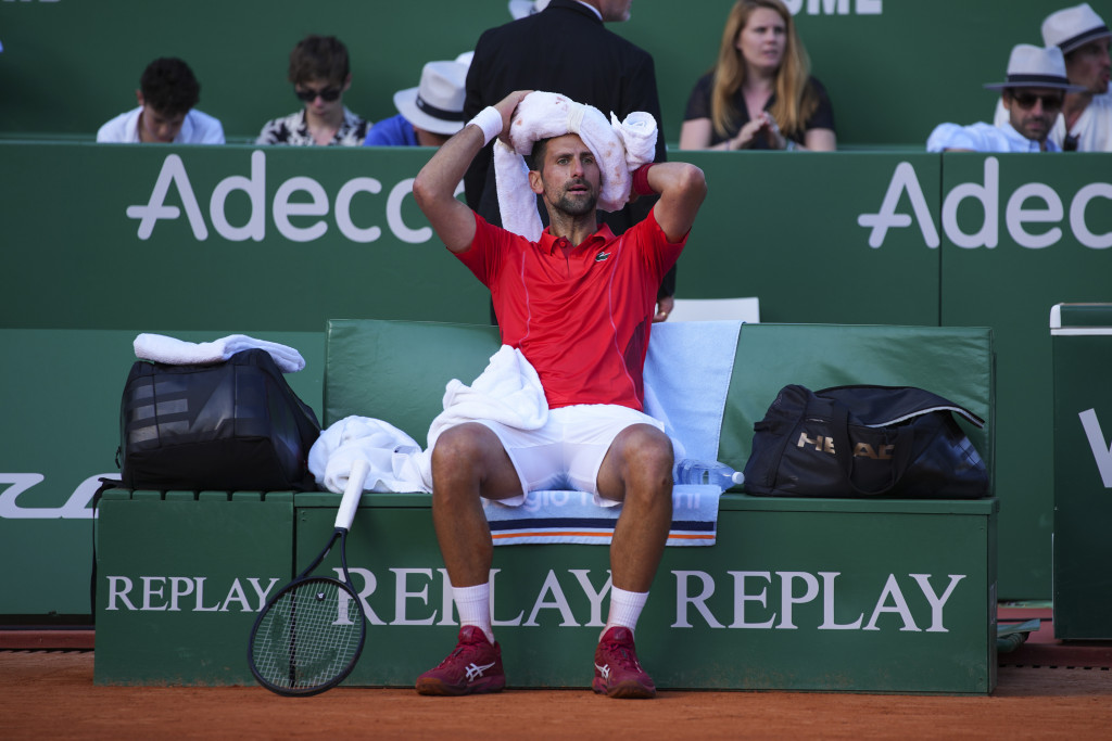 NOVAK NAMERNO PREDAJE PRVO MESTO NA ATP LISTI?! Đoković se našao u bizarnoj situaciji, mogao bi da PADNE SA TRONA