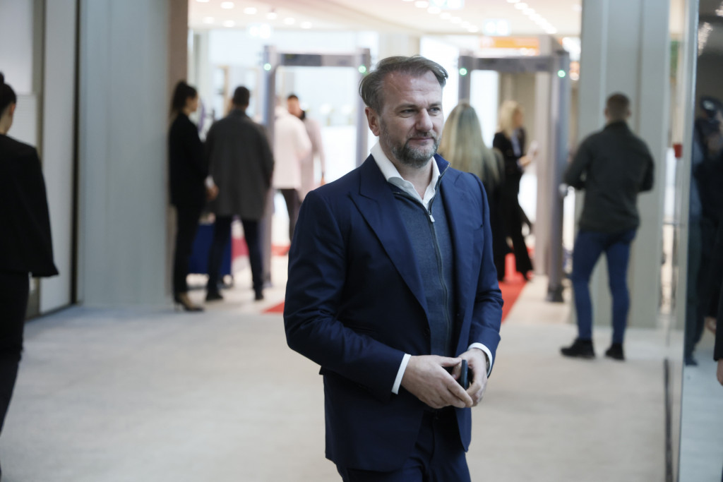 PARTIZAN OSTAJE BEZ EVROLIGE?!  Ostoja Mijailović ZABRINUO NAVIJAČE: Nisam siguran...