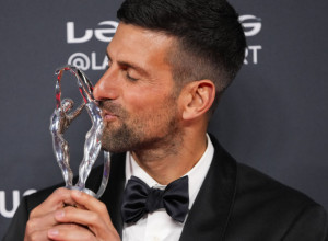 ĐOKOVIĆ PROGLAŠEN ZA NAJBOLJEG SPORTISTU NA SVETU Novak izjednačio Federerov rekord, na celoj planeti mu NEMA RAVNOG