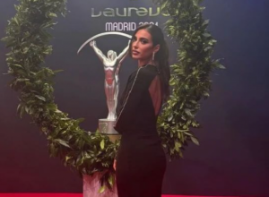 ONA JE NOVAKU "UKRALA" ŠOU Svi su na Laureusu gledali samo u nju, a ima i razloga (FOTO)