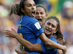 KAČI KOPAČKE O KLIN Brazilska fudbalerka Marta najavila kraj reprezentativne karijere