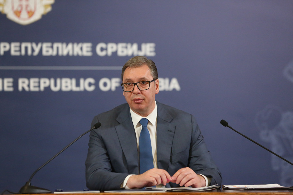 NIJE IMAO NIKAKVU DILEMU Predsednik Vučić otkrio za koga navija na prvenstvu Evrope u Nemačkoj