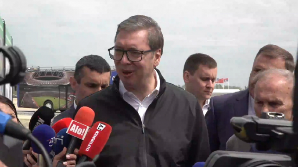 PREDSEDNIK VUČIĆ "PECNUO" PIKSIJA Da igraš bolje na ovim stadionima, nego na onima u Kataru