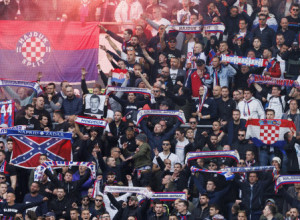 SKANDAL NA FARSKIM OSTRVIMA Navijači Hajduka šarali zidove provokativnim natpisima  (FOTO)