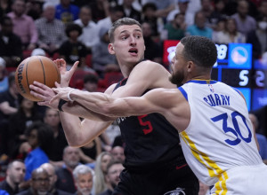 KAKVE REČI NBA LEGENDE Jović dobio pohvale koje neće skoro zaboraviti: Desilo se odjednom...