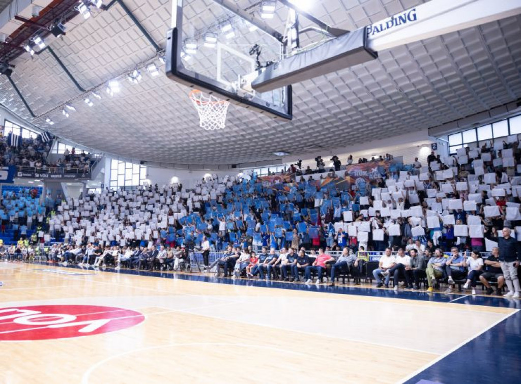 EUFORIJA U PODGORICI UOČI DOLASKA LIDERA EVROLIGE Nezapamćeno veliko interesovanje za derbi Budućnosti i Zvezde