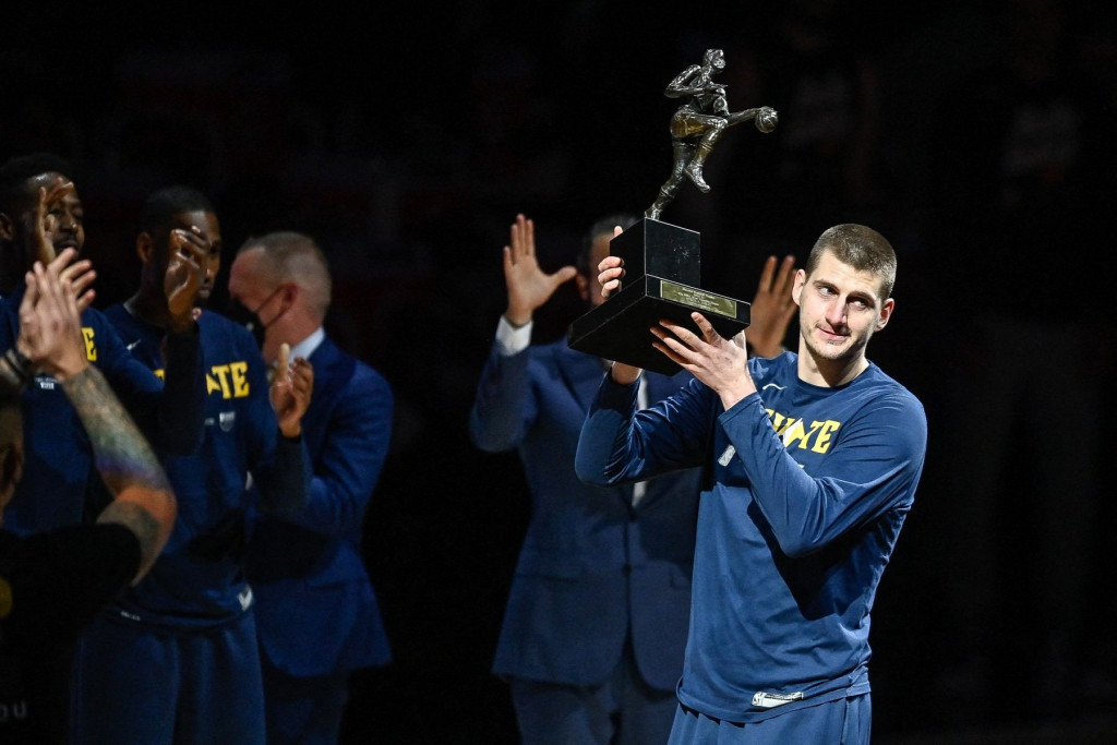 NIKOLA JOKIĆ JE MVP Srbin ispisao istoriju NBA lige