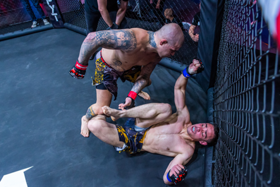 NAJVEĆI DOMAĆI MMA SPEKTAKL SE VRAĆA U NOVI SAD Armmada ponovo u "Spensu", sve je spremno za istorijsko veče