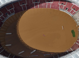 VIŠE OD 100 MRTVIH Stadioni dva velikana pod vodom, Brazil pati zbog žrtava