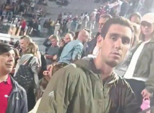 ON JE KRIV ZA POVREDU NOVAKA Otkriveno ko je navijač čija je flaša pogodila Đokovića u glavu (VIDEO)