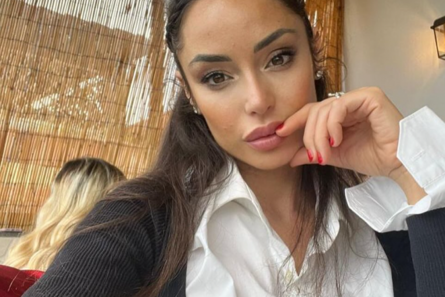 VRELA ITALIJANKA PONOVO ŠOKIRA Bila sa Balotelijem i Kristijanom Ronaldom, pa razvezala jezik: Stalno me je varao