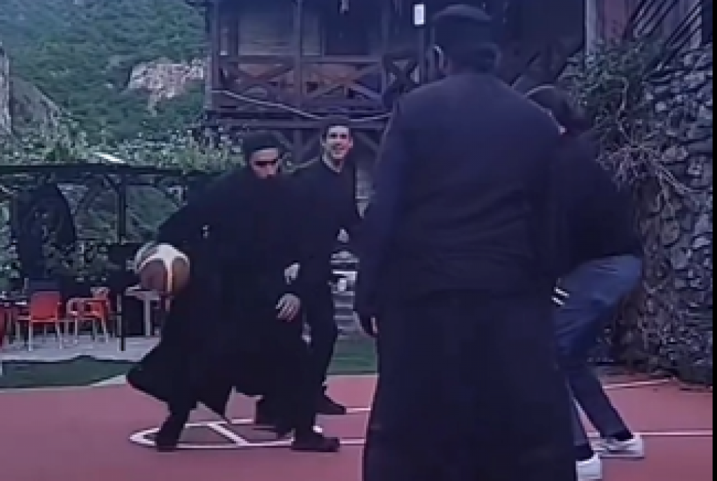 OZBILJAN BASKET SE "PIKA" U SRPSKOM MANASTIRU Hit snimak sa Kosova i Metohije, monasi pokazali zbog čega smo zemlja košarke (VIDEO)