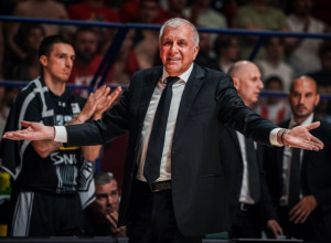 NASTAVAK CRNO-BELE REVOLUCIJE Stigla potvrda - Obradović ostao bez još jednog igrača