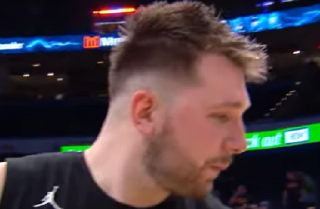 AMERIKANCIMA NIŠTA NIJE JASNO Dončićevo "pu, pu, pu" i "kucanje u čelo" (VIDEO)