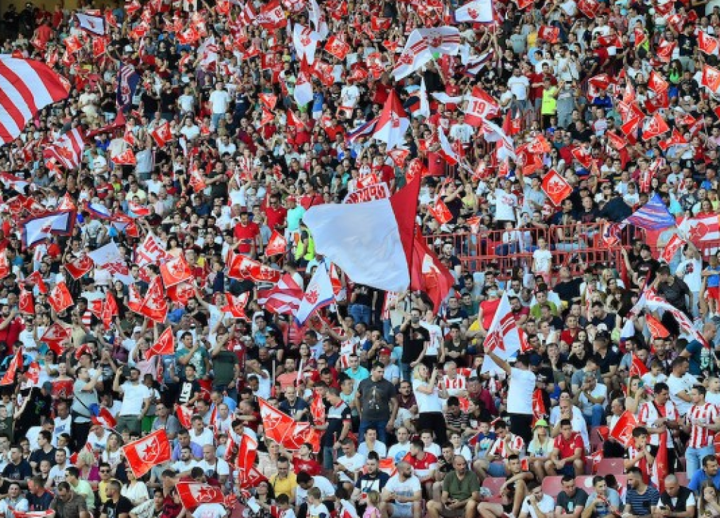 ZVEZDA OTVARA KAPIJE I SPREMA FEŠTU Besplatno na proslavu titule