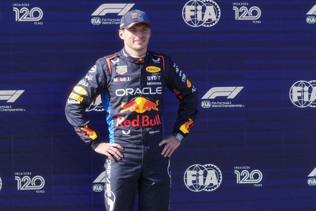 STIGAO LEGENDARNOG SENU Maks Ferstapen piše nove stranice istorije Formule 1