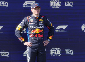 STIGAO LEGENDARNOG SENU Maks Ferstapen piše nove stranice istorije Formule 1