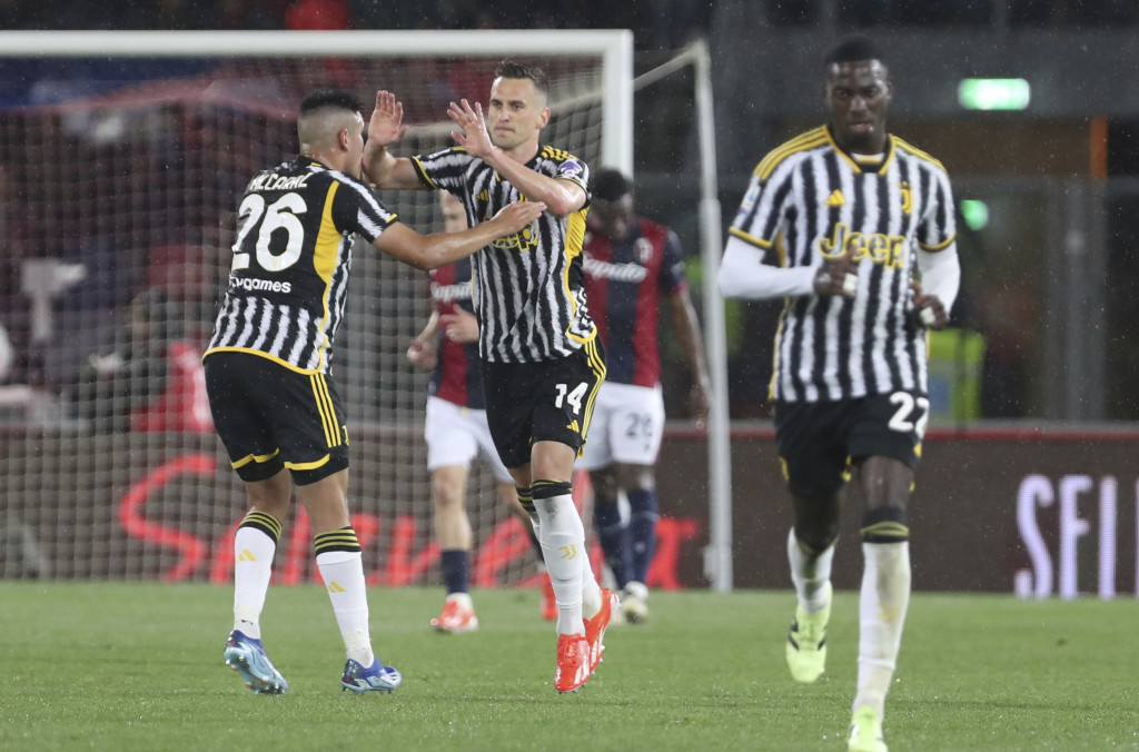 POTPUNO LUDILO Bolonja vodila 3:0, Juventus za osam minuta stigao do remija