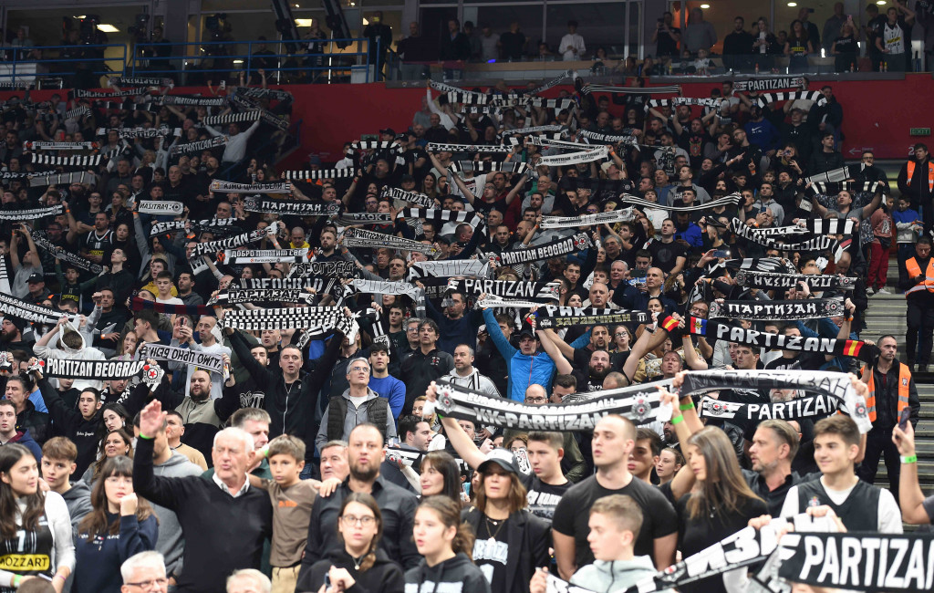 CRNO-BELI PONOVO U ARENI Partizan objavio cene karata za meč protiv Bajern Minhena