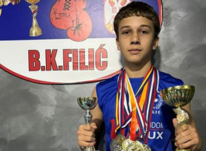 VRTOGLAVI USPON SOKOLOVA SA ZVEZDARE Bokserski klub „Filić“  u samom vrhu tabele